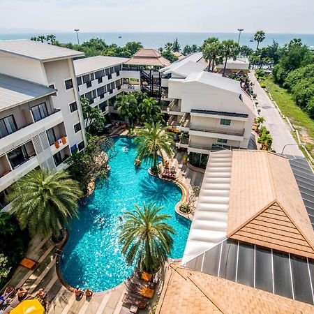 Sea Breeze Jomtien Resort Pattaya Exterior photo