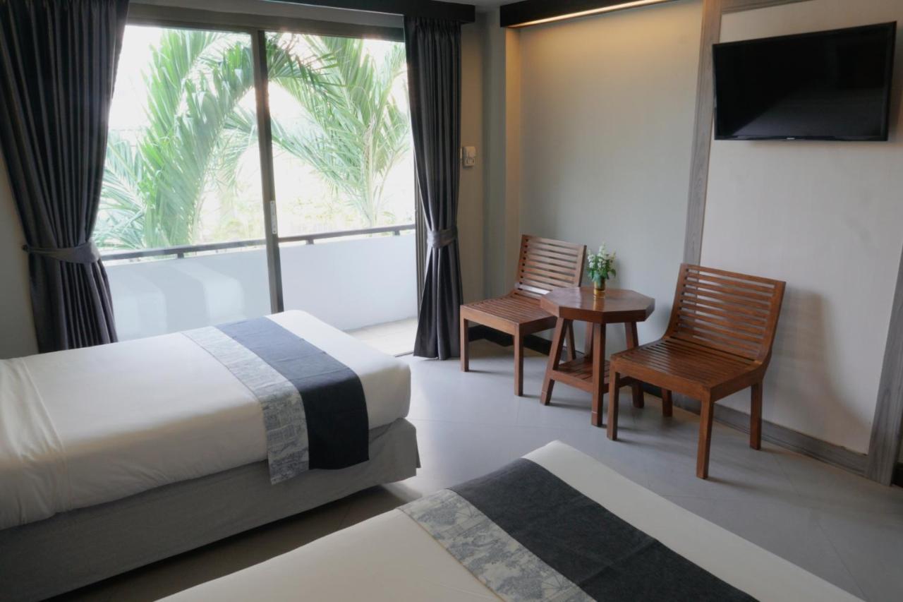 Sea Breeze Jomtien Resort Pattaya Exterior photo